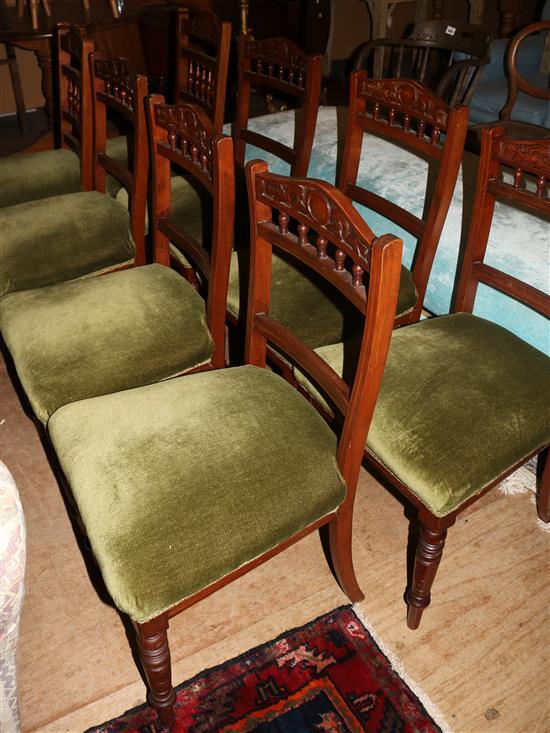 6 oak dining chairs & 2 others (8)